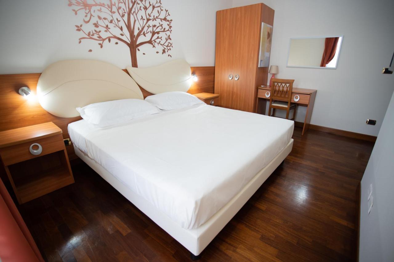 Bed and Breakfast Bb Domus Catanzaro Exterior foto
